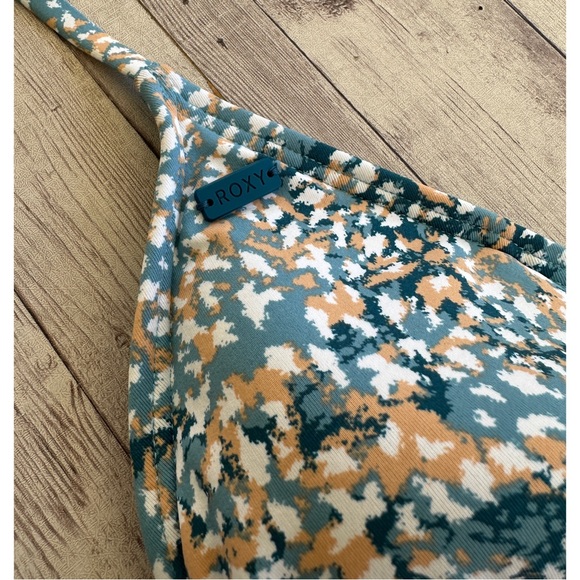 🔆 Roxy Printed Beach Classics Moderate Tiki Tri Bikini Top - Picture 5 of 7